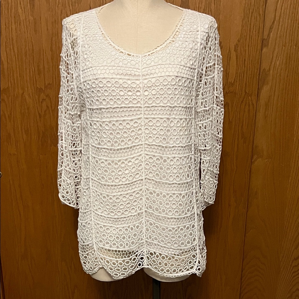 Christopher & Banks White Lace Top / Size L